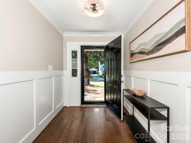 3523 Round Oak Rd, Charlotte, NC 28210