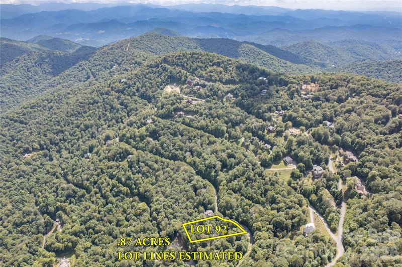 92 Goldenleaf Rd, Mars Hill, NC 28754