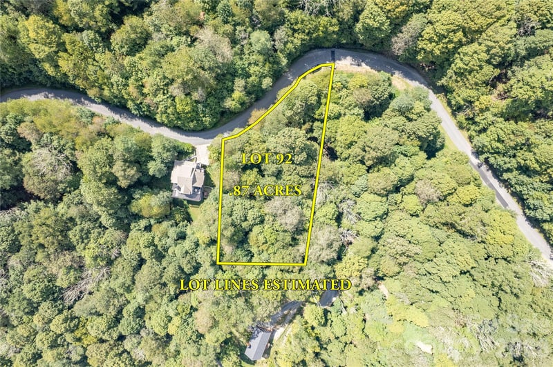 92 Goldenleaf Rd, Mars Hill, NC 28754