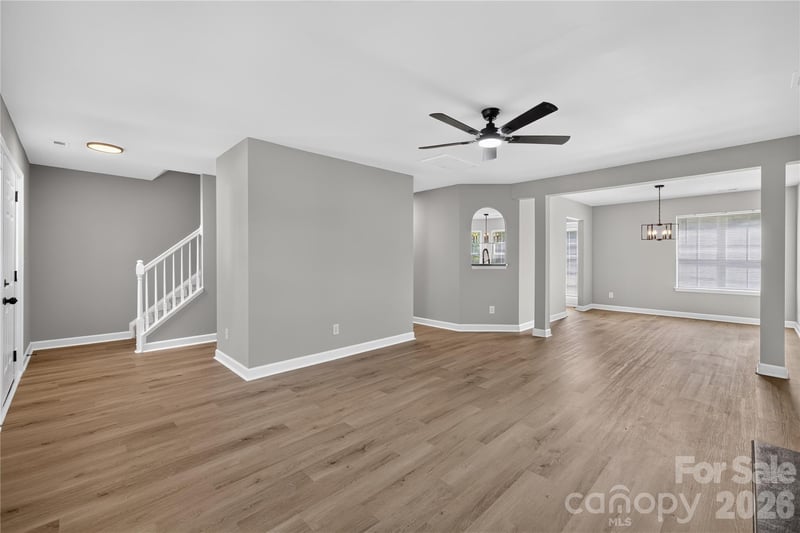 634 Longacre Dr, Charlotte, NC 28214