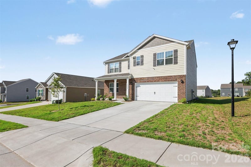 3008 Sassafras Trl, Gastonia, NC 28056