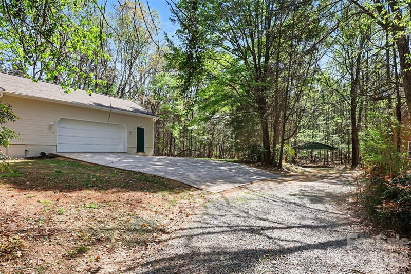 10542 Blair Rd, Mint Hill, NC 28227