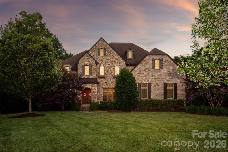 227 Glenmoor Dr, Waxhaw, NC 28173