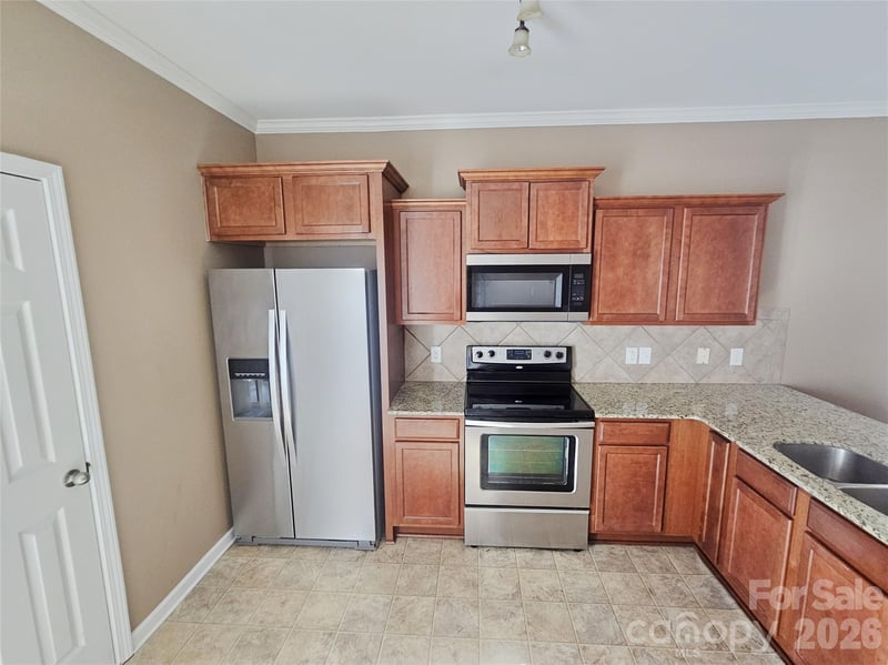 4657 Johnston Oehler Rd, Charlotte, NC 28269