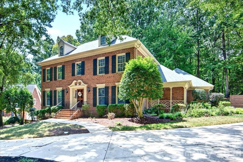 2424 Hartmill Ct, Charlotte, NC 28226