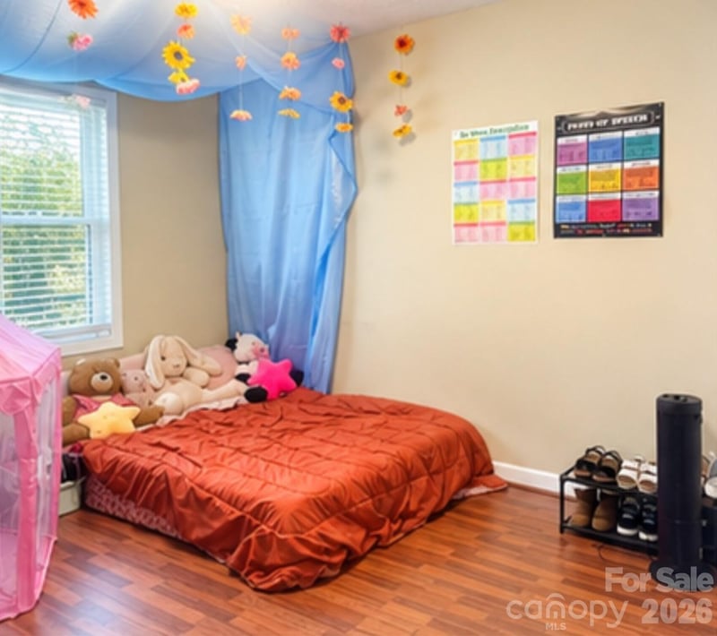 1117 Surry Ln, Gastonia, NC 28054