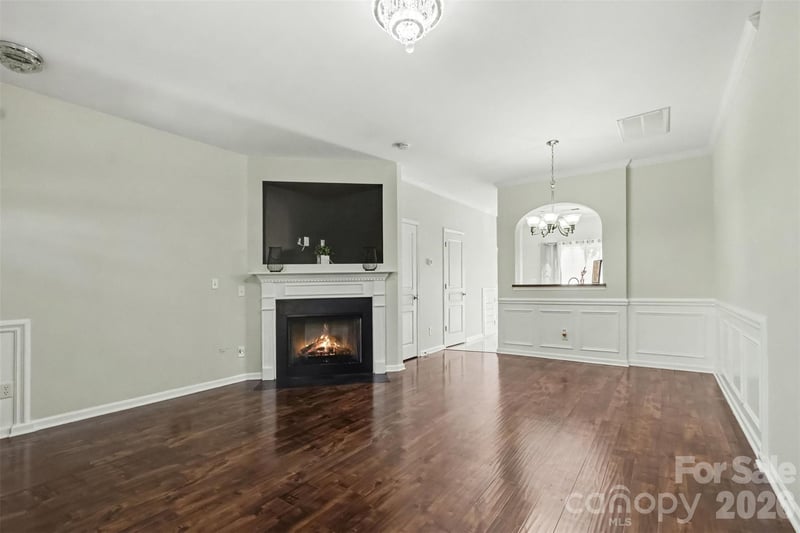 8033 Willow Branch Dr, Waxhaw, NC 28173