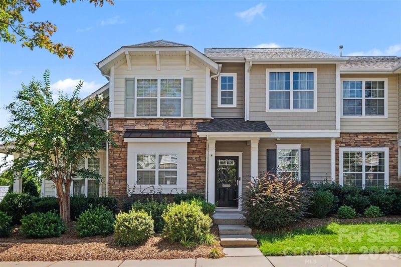 8033 Willow Branch Dr, Waxhaw, NC 28173