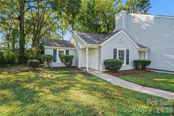 1542 Hunt Club Ct, Rock Hill, SC 29732