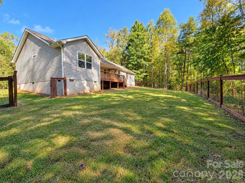 15 Tiki Way, Candler, NC 28715