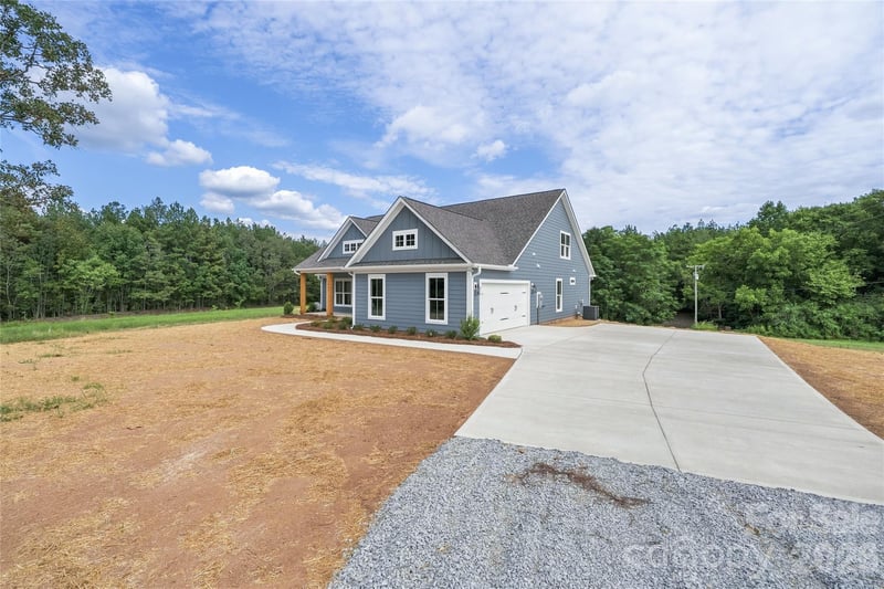 1905 Snyders Store Rd, Wingate, NC 28174