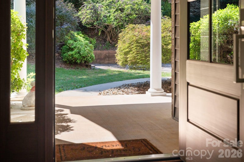 42 Gaston Mountain Rd, Asheville, NC 28806