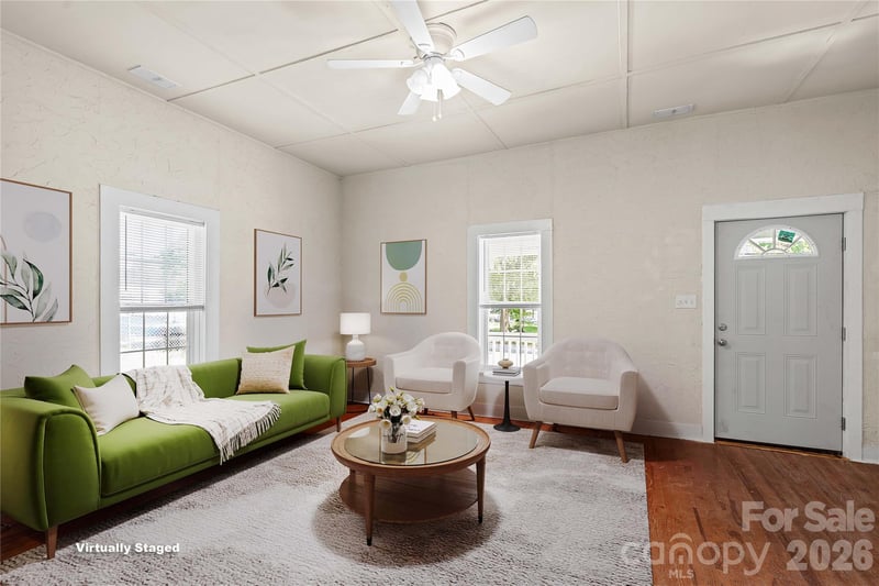 209 E Wilson Ave, Mooresville, NC 28115