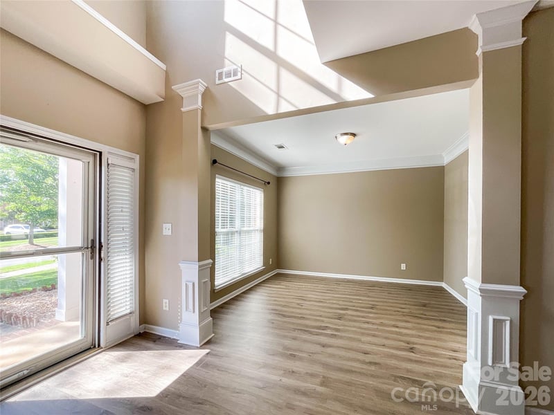 1112 Tranquil Falls Ln, Matthews, NC 28104