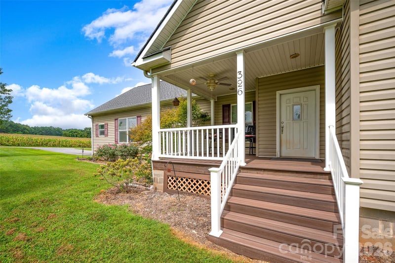 326 Dowell Rd, Olin, NC 28660