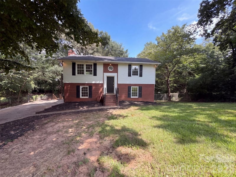 115 Redcoat Dr, Fort Mill, SC 29715