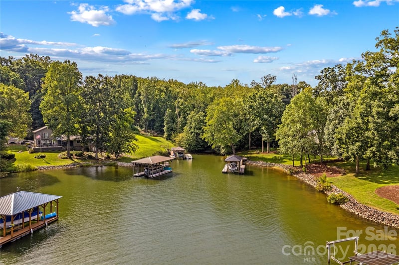 173 Waddell Rd, Mooresville, NC 28117