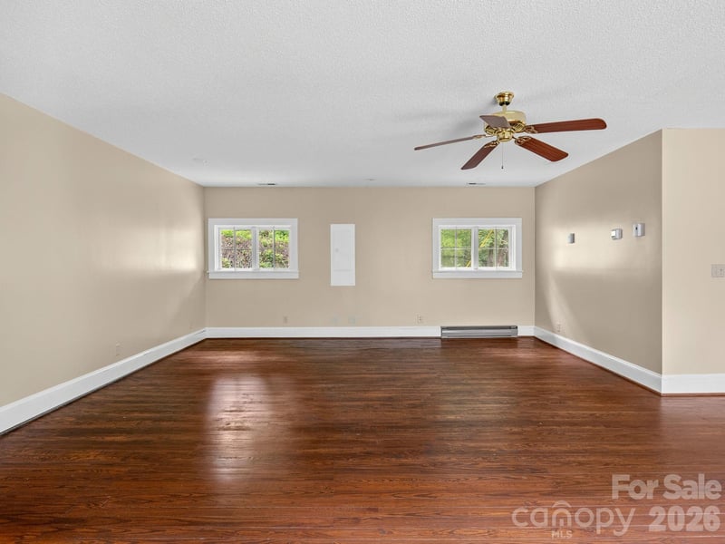 1164 Garrett Rd, Mill Spring, NC 28756