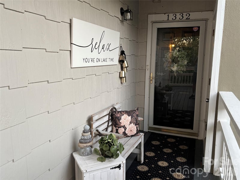 1332 Torrence Cir, Davidson, NC 28036
