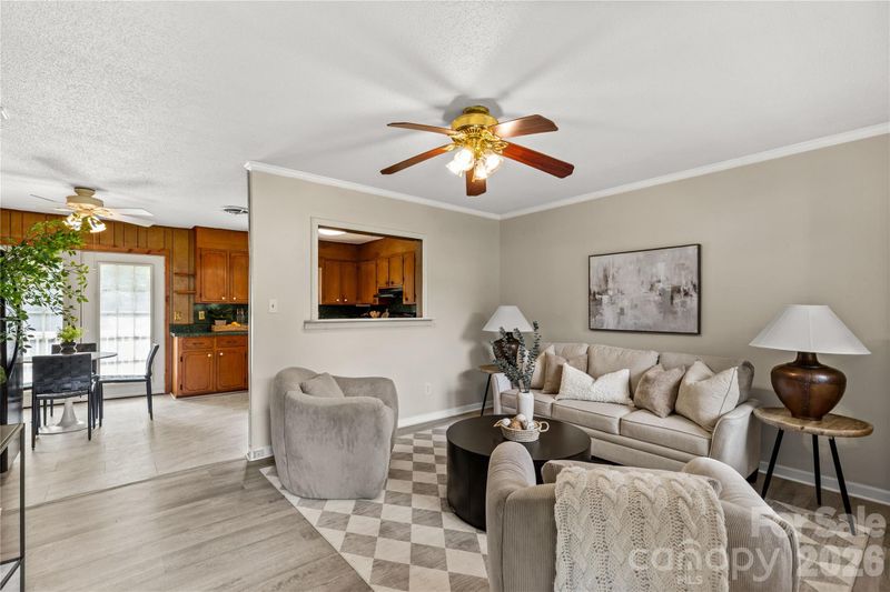 1242 Stringfellow Rd, Chester, SC 29706