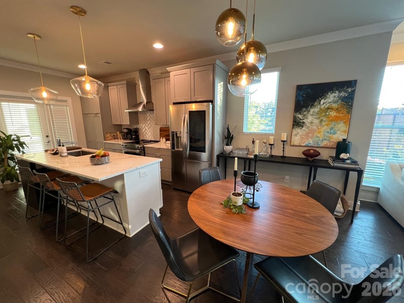 223 Uptown West Dr, Charlotte, NC 28208