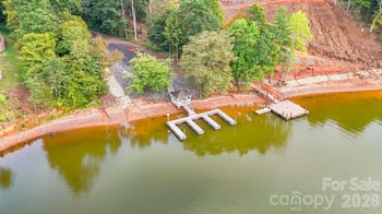 815 36th Avenue Pl NW, Hickory, NC 28601