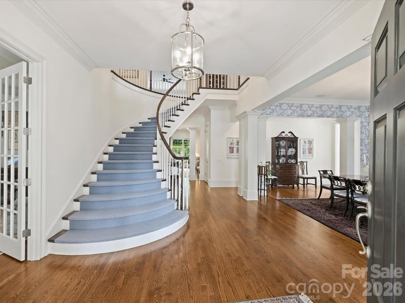 9314 Heydon Hall Cir, Charlotte, NC 28210