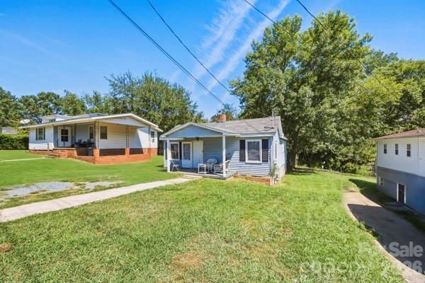 404 Clinton Ave, Lancaster, SC 29720