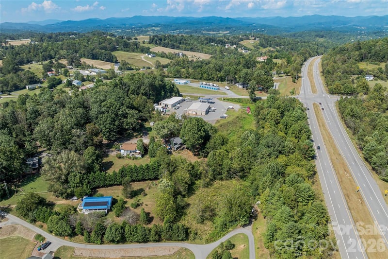 9999 Clayton Dr #2, Weaverville, NC 28787