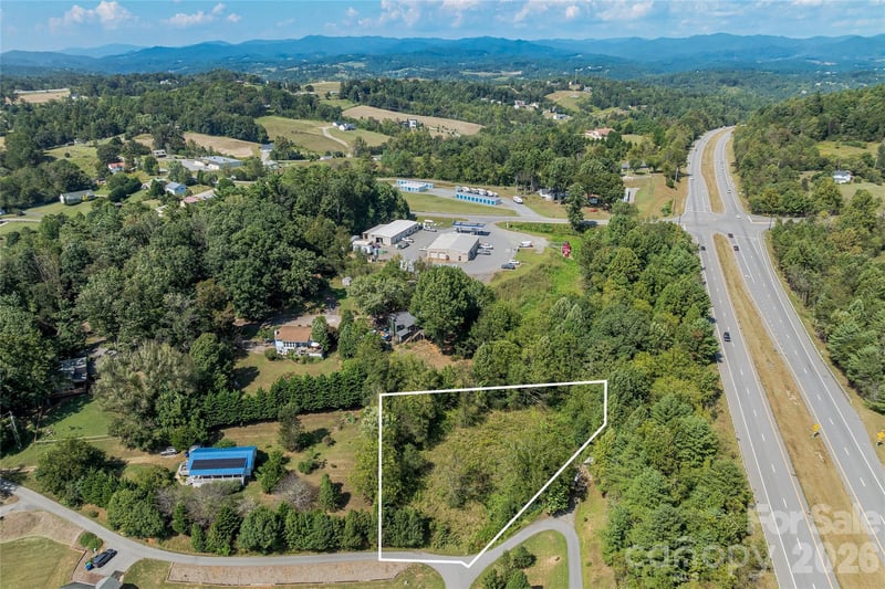 9999 Clayton Dr #2, Weaverville, NC 28787