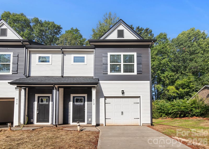 512 Carolyn Ln, Charlotte, NC 28213