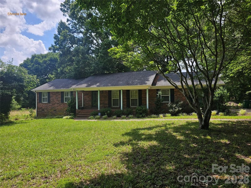 7616 Christie Ln, Charlotte, NC 28217