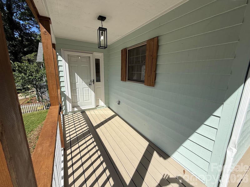 153 Locust Ct, Arden, NC 28704