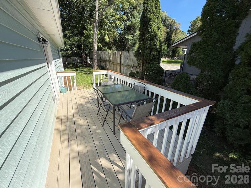 153 Locust Ct, Arden, NC 28704