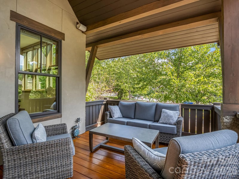 14 Keats Rd, Black Mountain, NC 28711