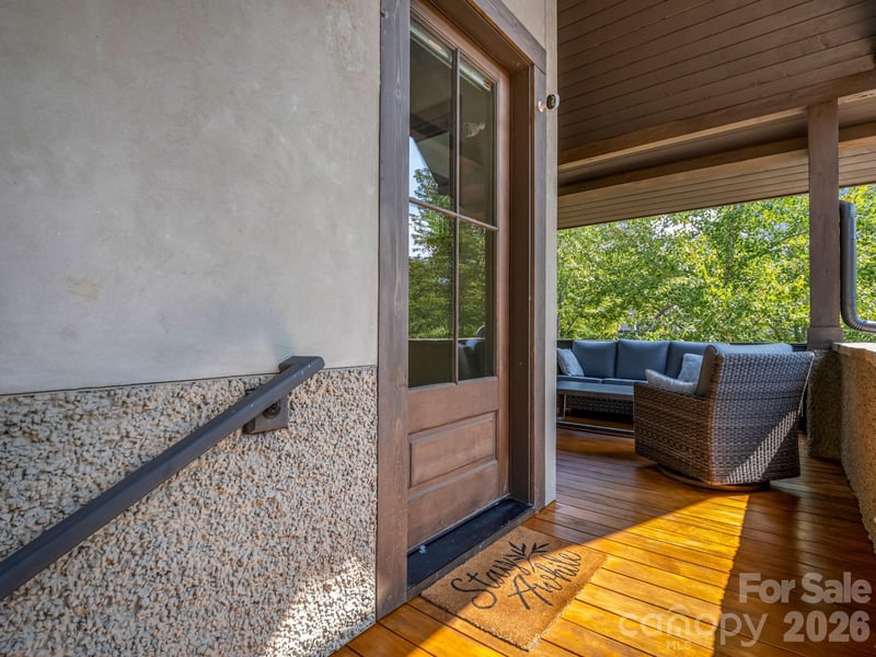 14 Keats Rd, Black Mountain, NC 28711