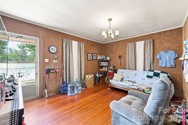 512 W Bank St, Salisbury, NC 28146