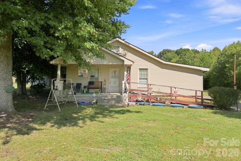 512 W Bank St, Salisbury, NC 28146