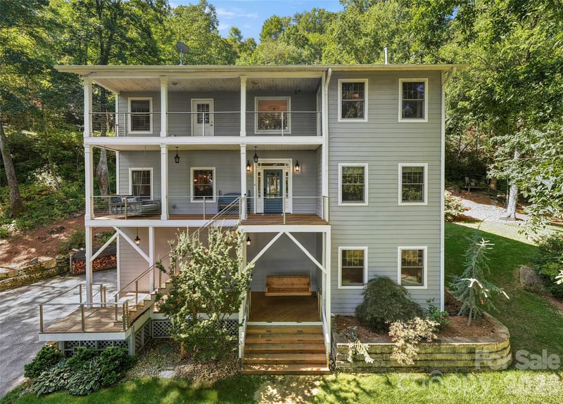 349 View Rock Ln, Hendersonville, NC 28791