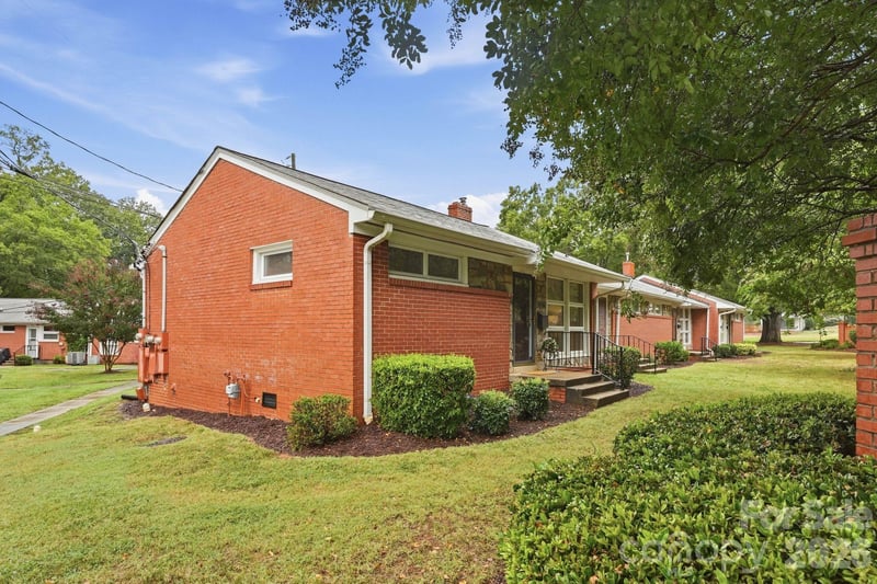 4206 Randolph Rd, Charlotte, NC 28211