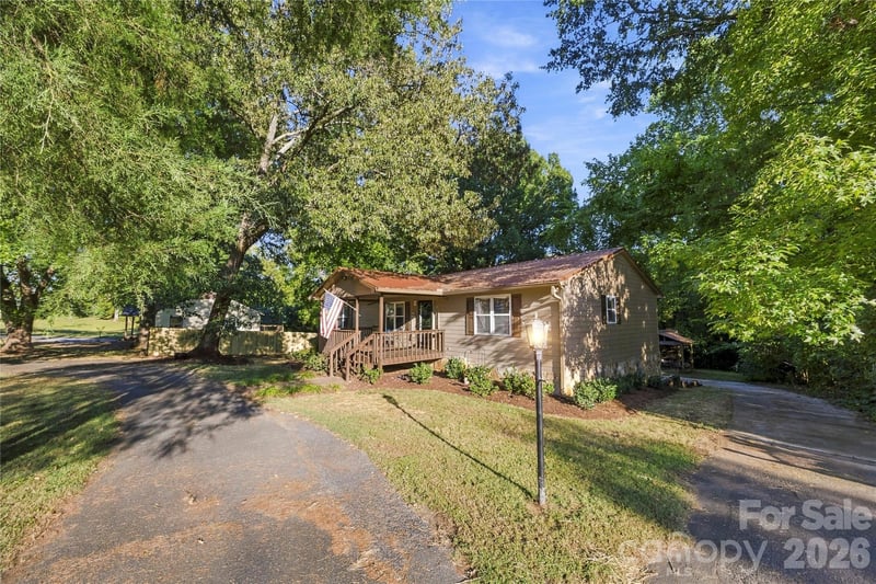 7316 Neal Rd, Charlotte, NC 28262