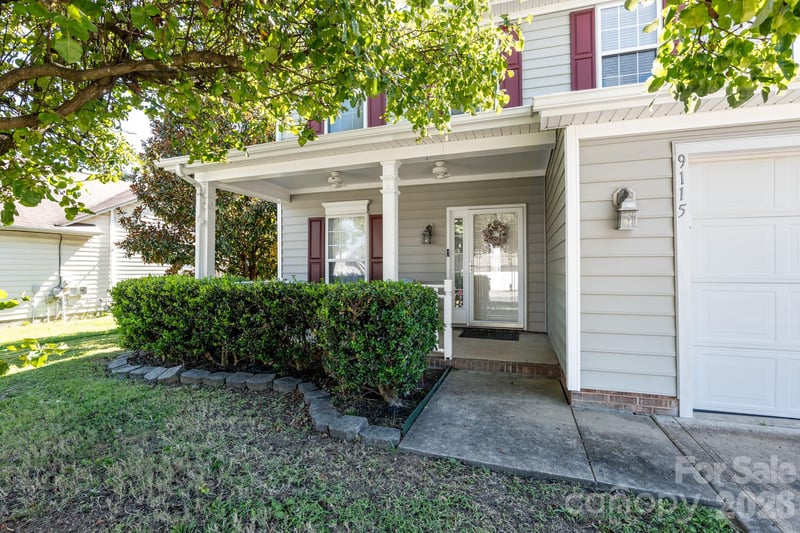 9115 Swallow Tail Ln, Charlotte, NC 28269