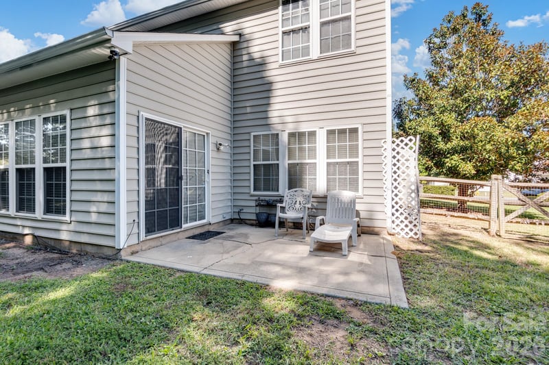 9115 Swallow Tail Ln, Charlotte, NC 28269