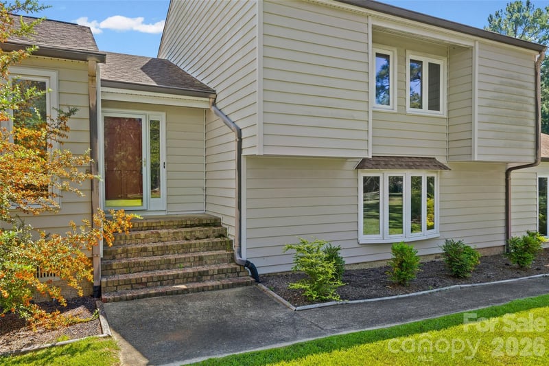 1680 Meadowdale Rd, Rock Hill, SC 29732