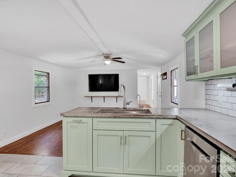 6303 Griffin Rd, Lancaster, SC 29720