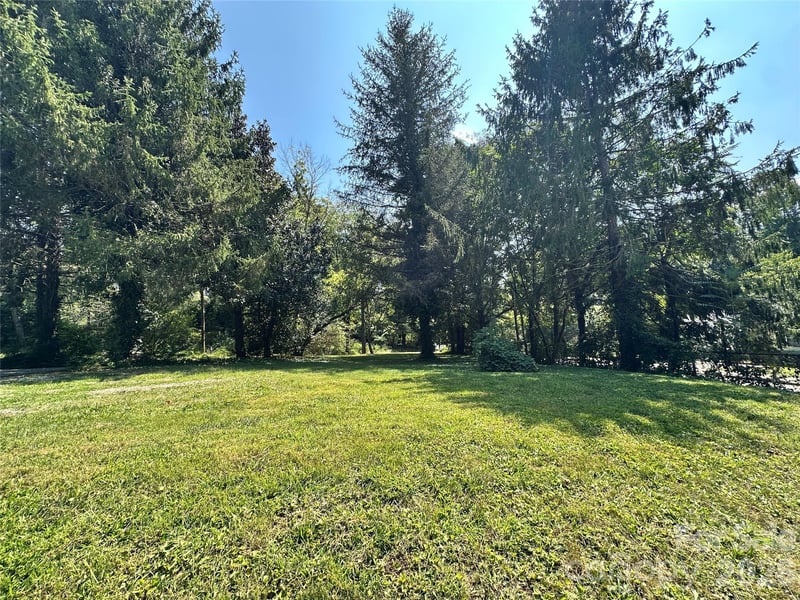 158 State St, Asheville, NC 28806