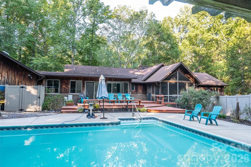 565 Oak Ridge Rn, Salisbury, NC 28146