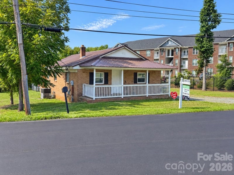 1231 Bradford Heights Rd, Gastonia, NC 28054
