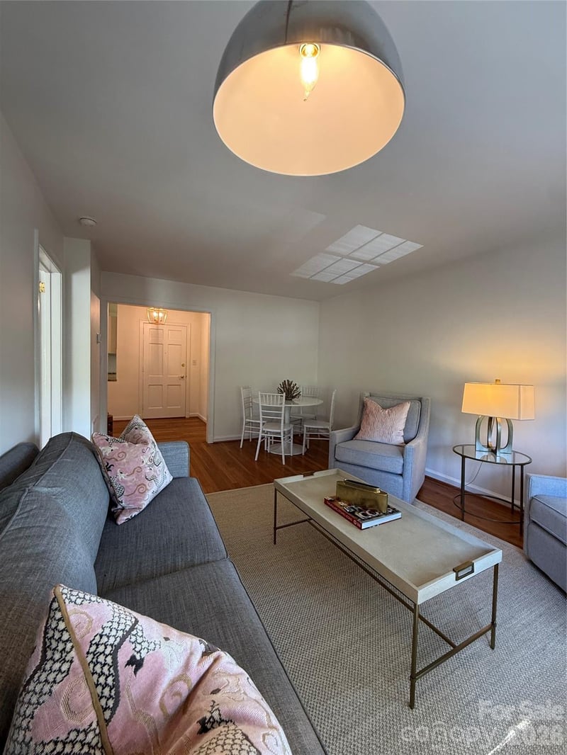 105 S Laurel Ave #92B, Charlotte, NC 28207