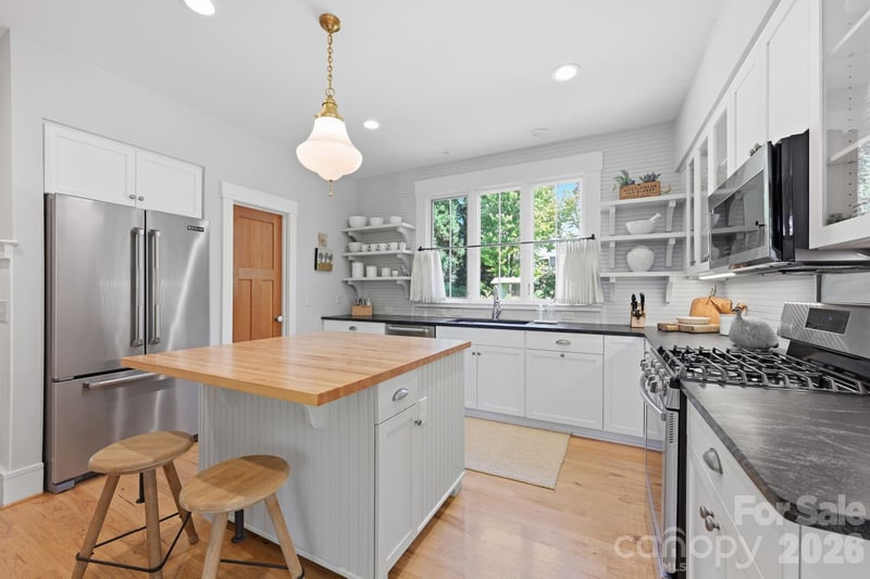 415 Goodrum St, Davidson, NC 28036
